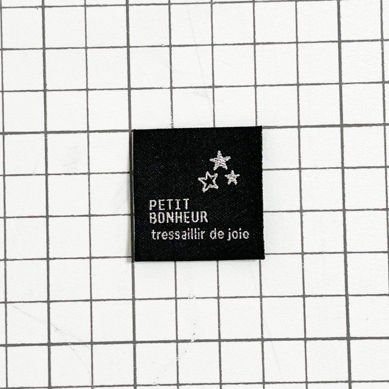 画像2: ばら刺繍タグ30mm縦-小さな星（黒） (2)