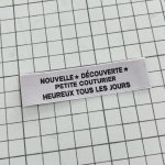 画像1: ばら刺繍タグ20mm横-ワイドNOUVELLE（白×黒） (1)
