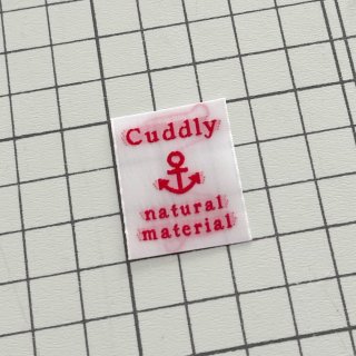 シンプルな作品のアクセントに。デザインタイプの刺繍タグ